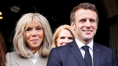 macron et sa femme|Brigitte Macron revient sur les débuts de son couple et sa。